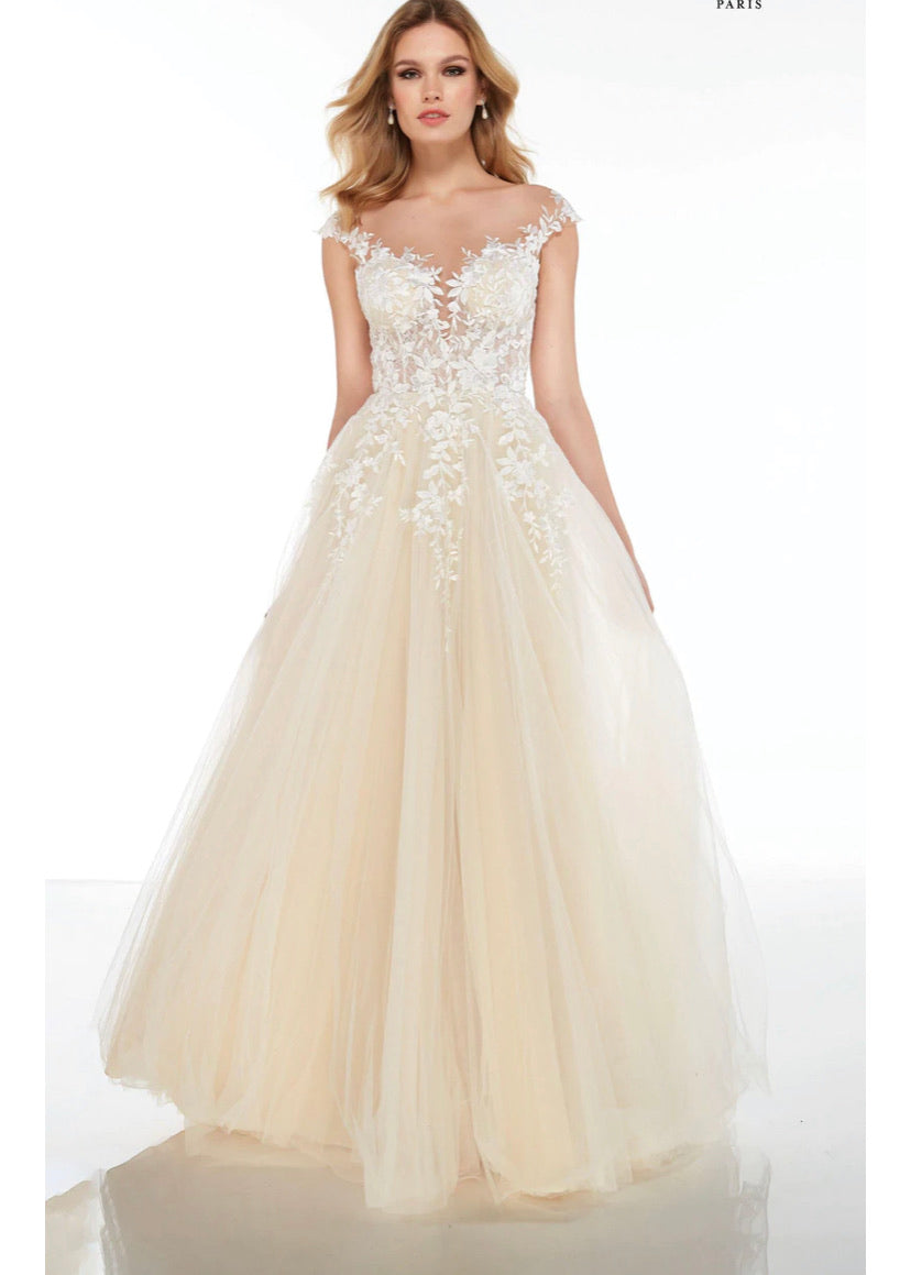 Weddings Gowns & After party Gowns
