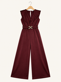Elegant flowing jumpsuit with belt