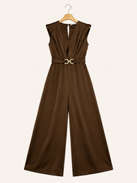 Elegant flowing jumpsuit with belt