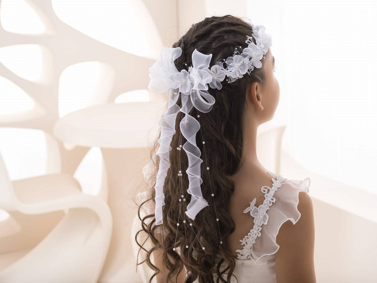 Girls hair accessory, communion wreath