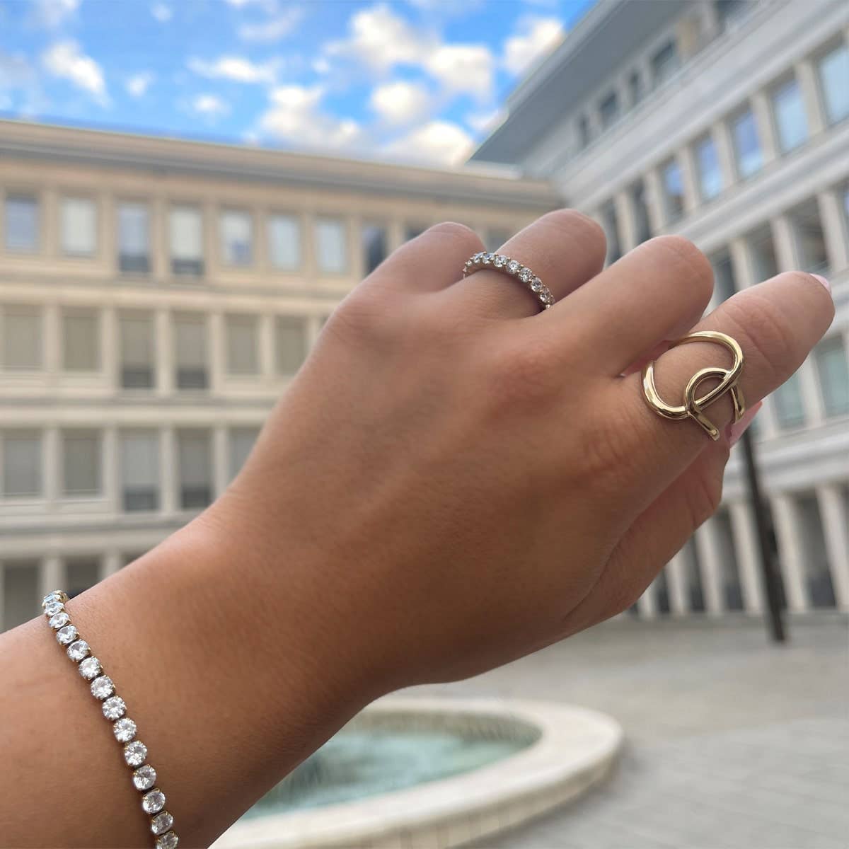Abstract Ring | 18K gold-plated