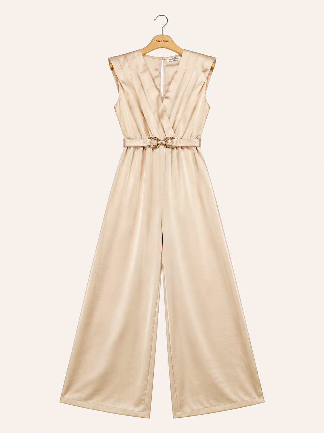 Elegant flowing jumpsuit with belt