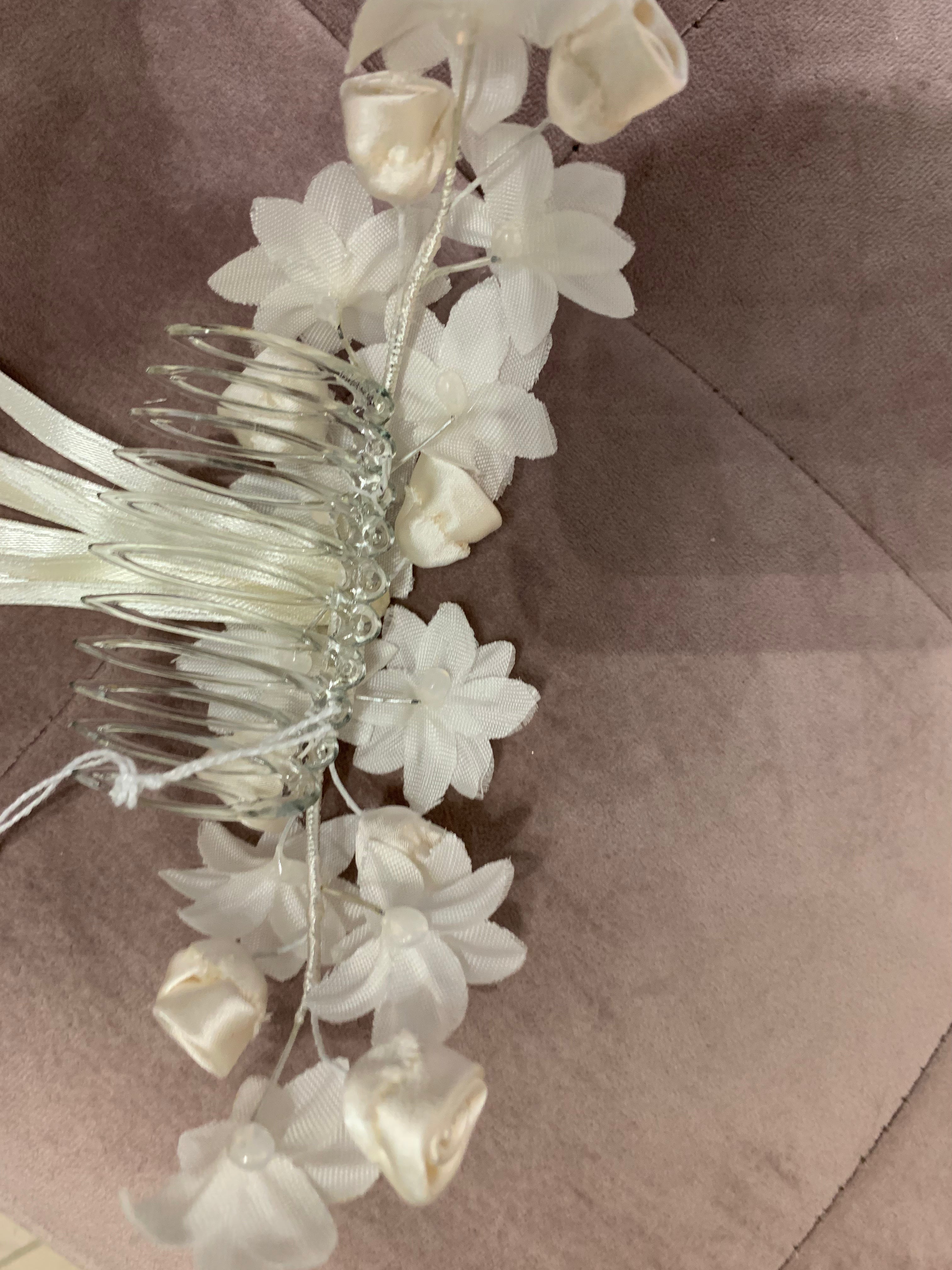 Flower comb