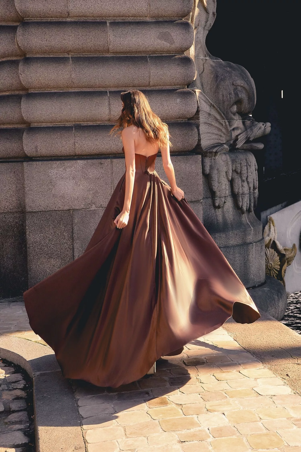 Sweetheart neckline floor length full skirt ball gown