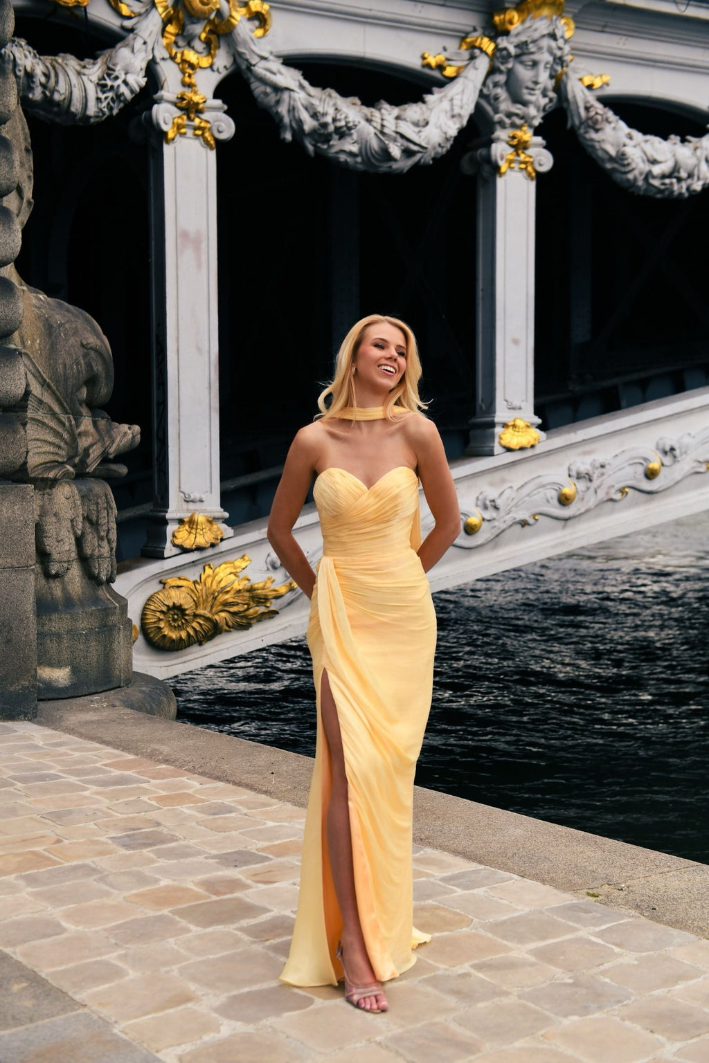 Sweetheart Bodice with high slit chiffon dress