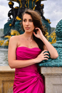 Strapless  corset-style  dress