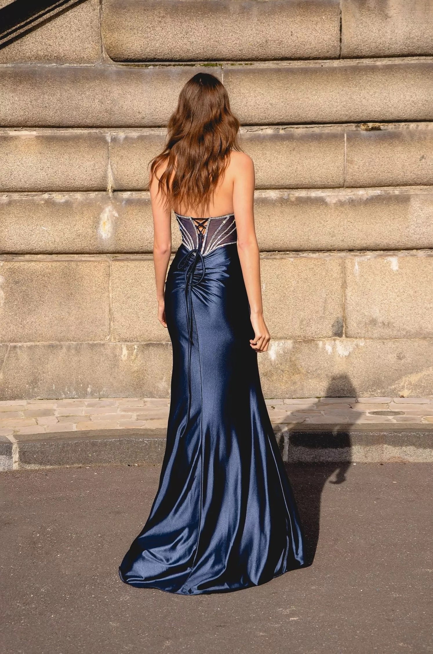 Sweetheart neckline Elegant satin evening dress