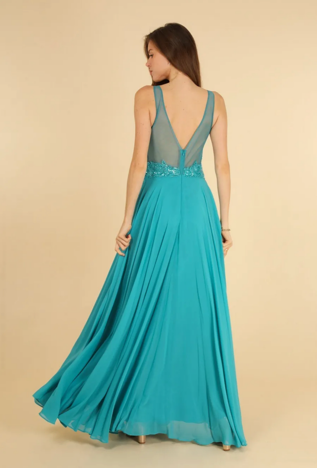Chiffon dress with lace