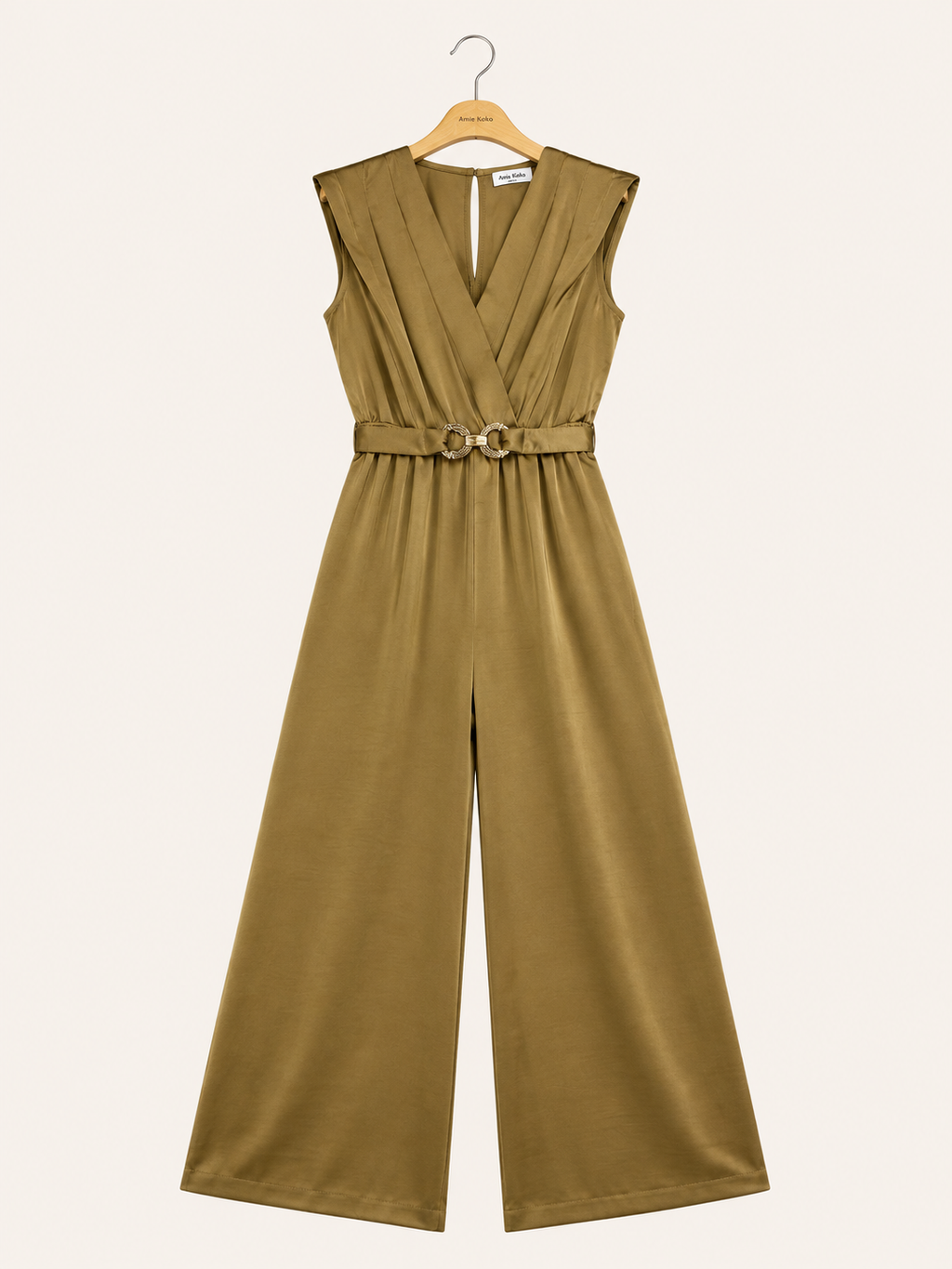Elegant flowing jumpsuit with belt