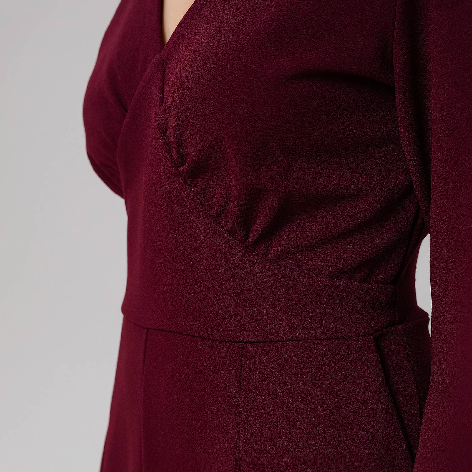 V-neck long jumpsuit