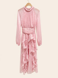 Elegant long dress with long sleeves