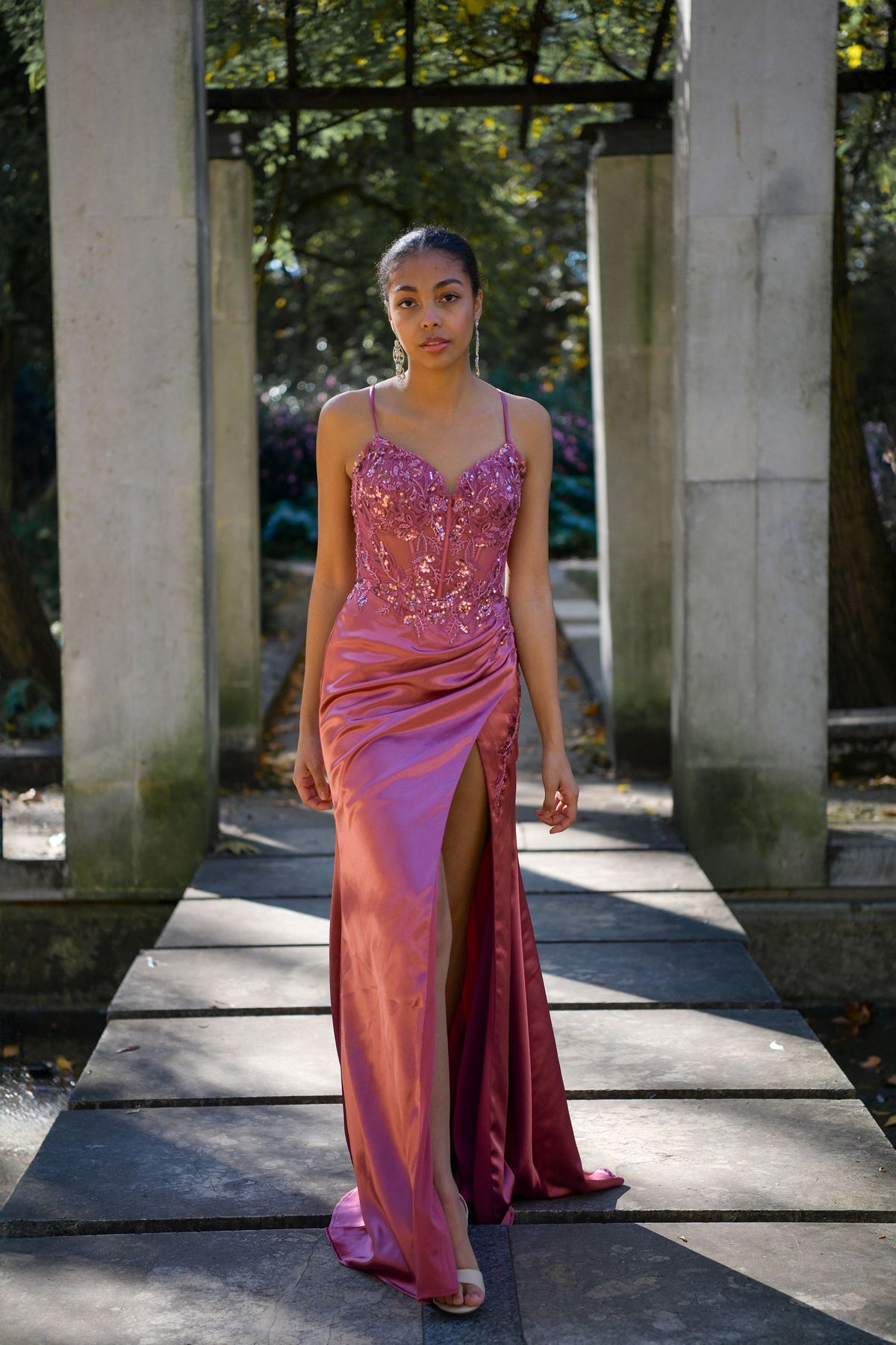 Elegant long satin dress with high leg slit