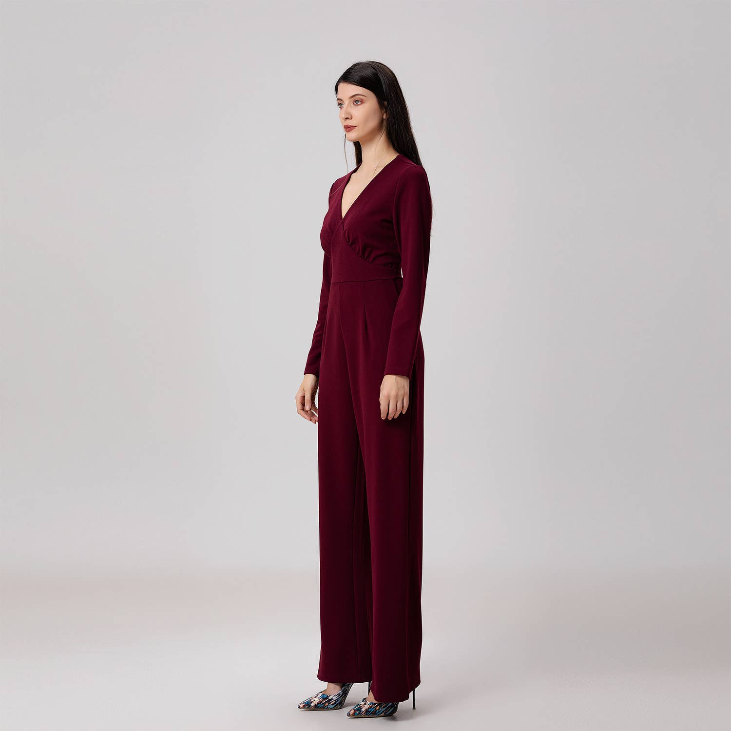 V-neck long jumpsuit