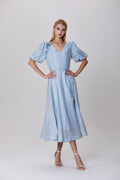 V-neck dress with puffed sleeves